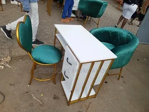 Premium Saloon Seats