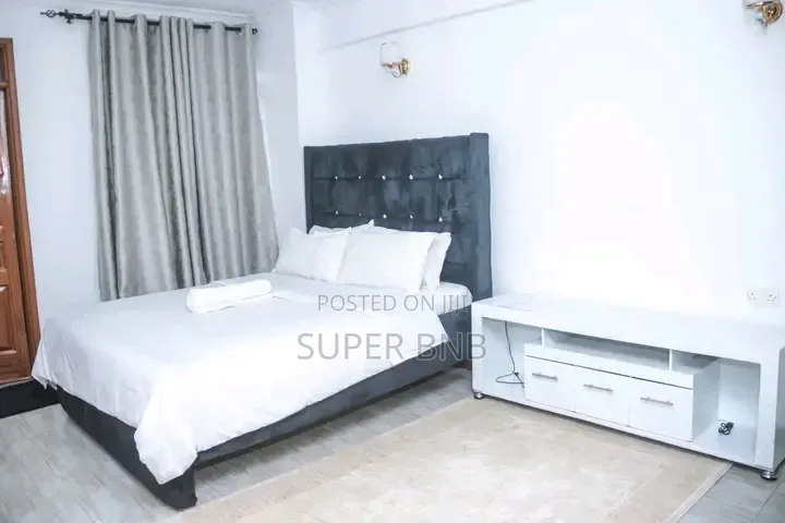 Furnished Airbnb 3/4 Bedroom Parklands 3rd Avenue Aga Khan Hospital