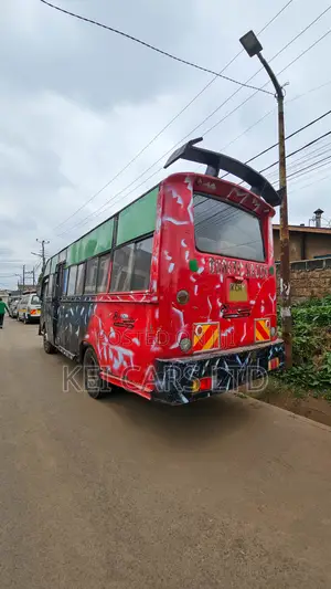 Hino Dutro 2014 Black