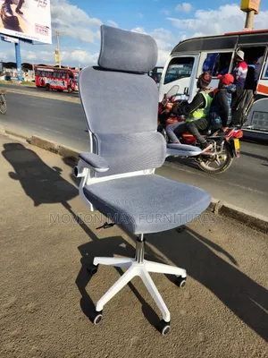 Back Supporter Unique Chair