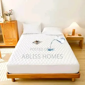 Waterproof ‎Mattress Protector Cover