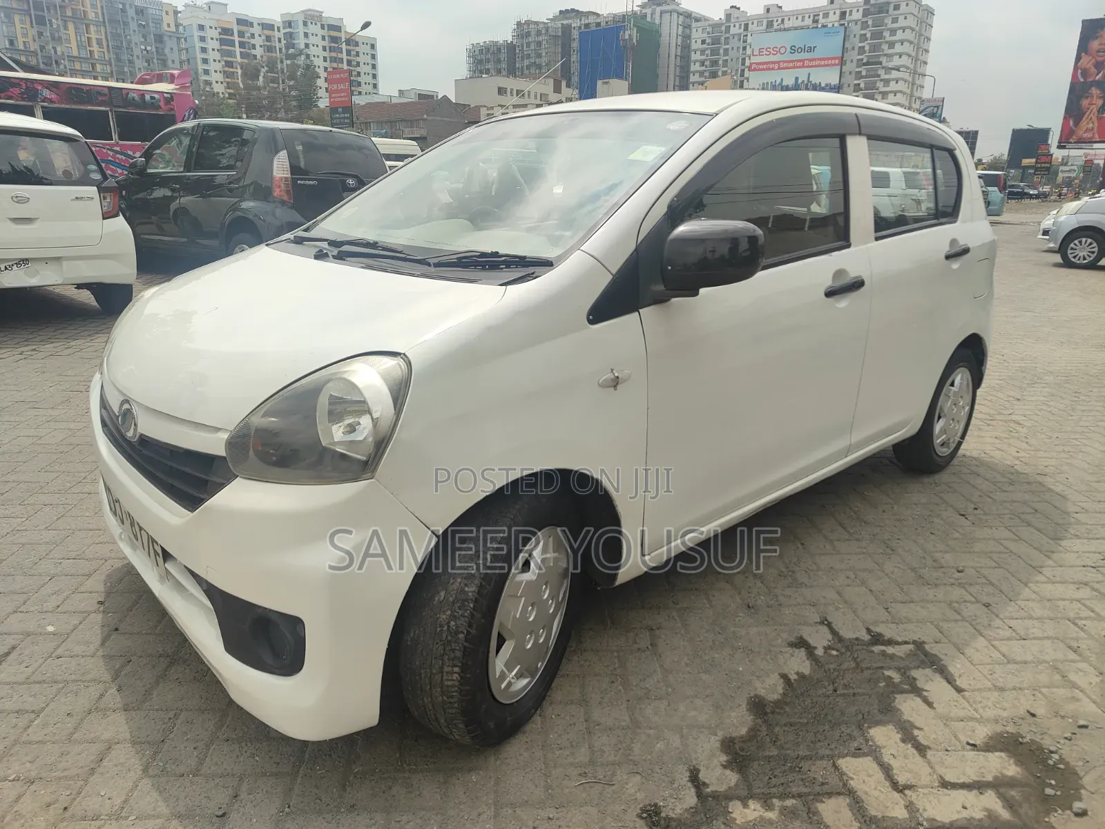 Daihatsu Mira 2015 White