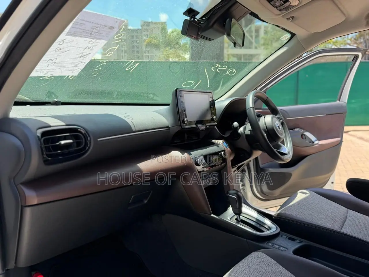 Toyota Yaris 2020 White