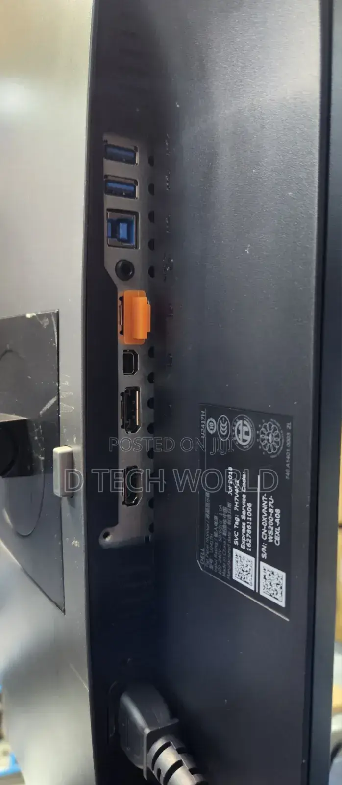 Dell U2417h 24 Inch ( 1920*1080)
2 Display Ports, Hdmi, Mini Display ,