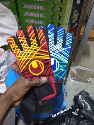 Professional Goalkeeping Gloves