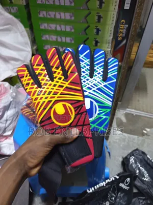 Professional Goalkeeping Gloves