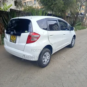 Honda Fit 2010 White