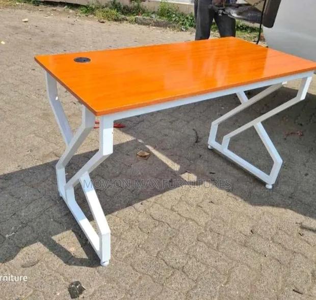 Metalliic White Double Flame Office Table