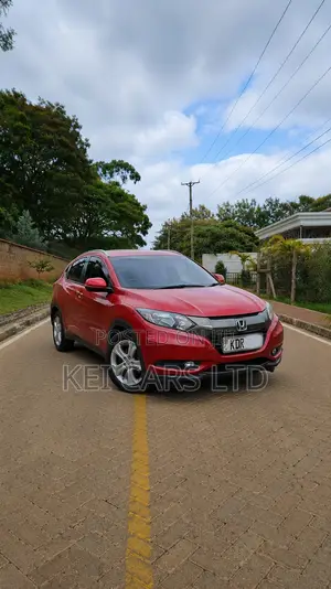 Honda Vezel 1.5 Hybrid 2WD 2017 Red