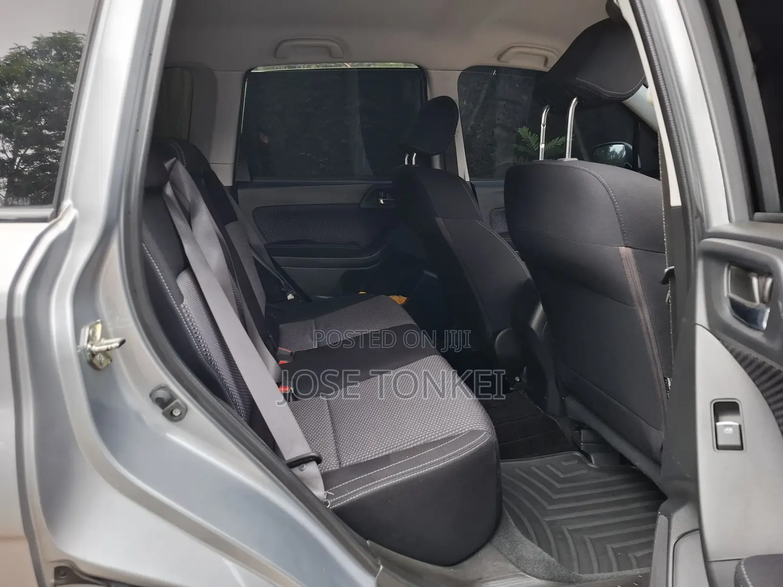 Subaru Forester 2017 Silver