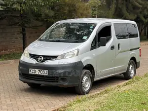 Nissan NV200 2009 Silver