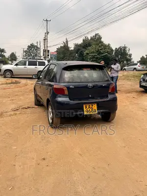 Toyota Vitz 1999 Blue