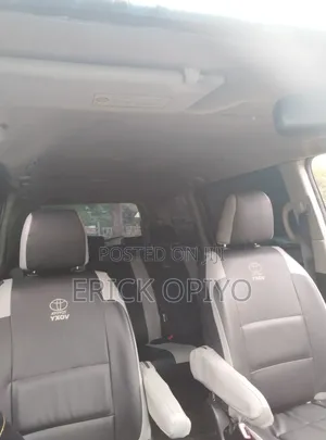 Toyota Voxy 2013 Pearl