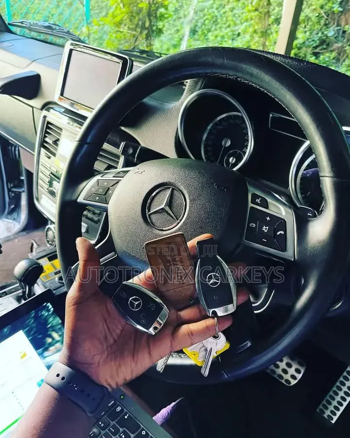 Mercedes Benz Spare Keys Programming/ Coding