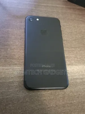 Apple iPhone 7 32 GB Black