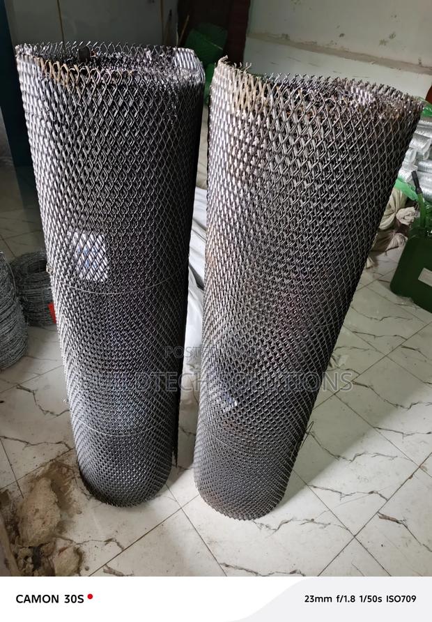 Security Expandend Metal Medium