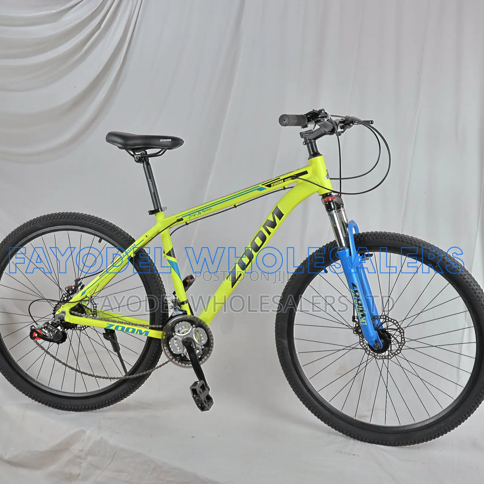 Zoom 29" Mountain Bicycle With Disc Brakes
