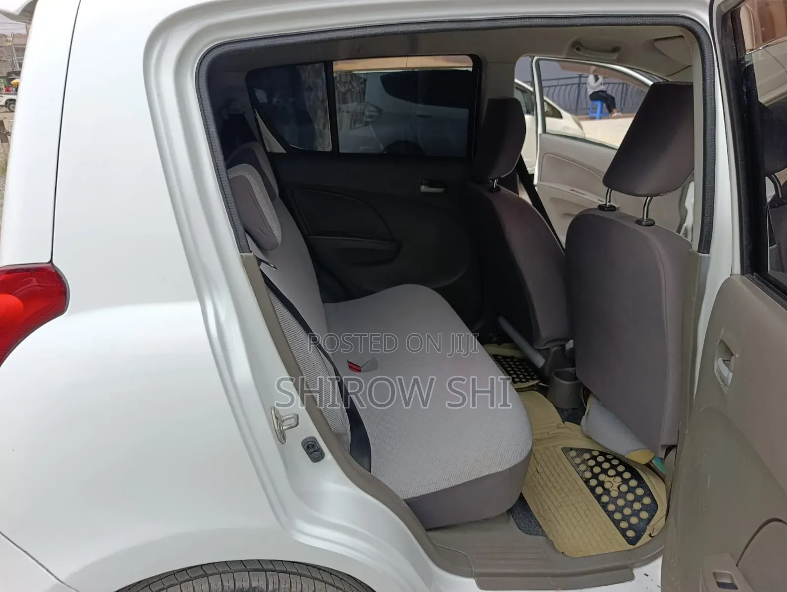 Suzuki Alto 2015 White