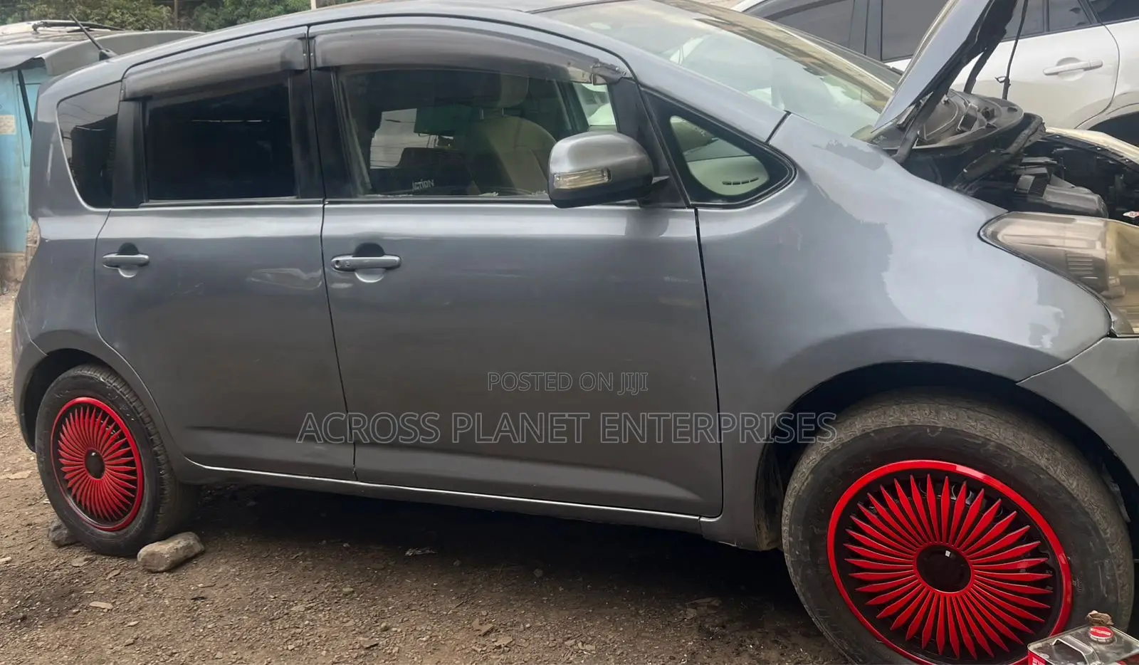 Toyota Ractis 2010 Gray