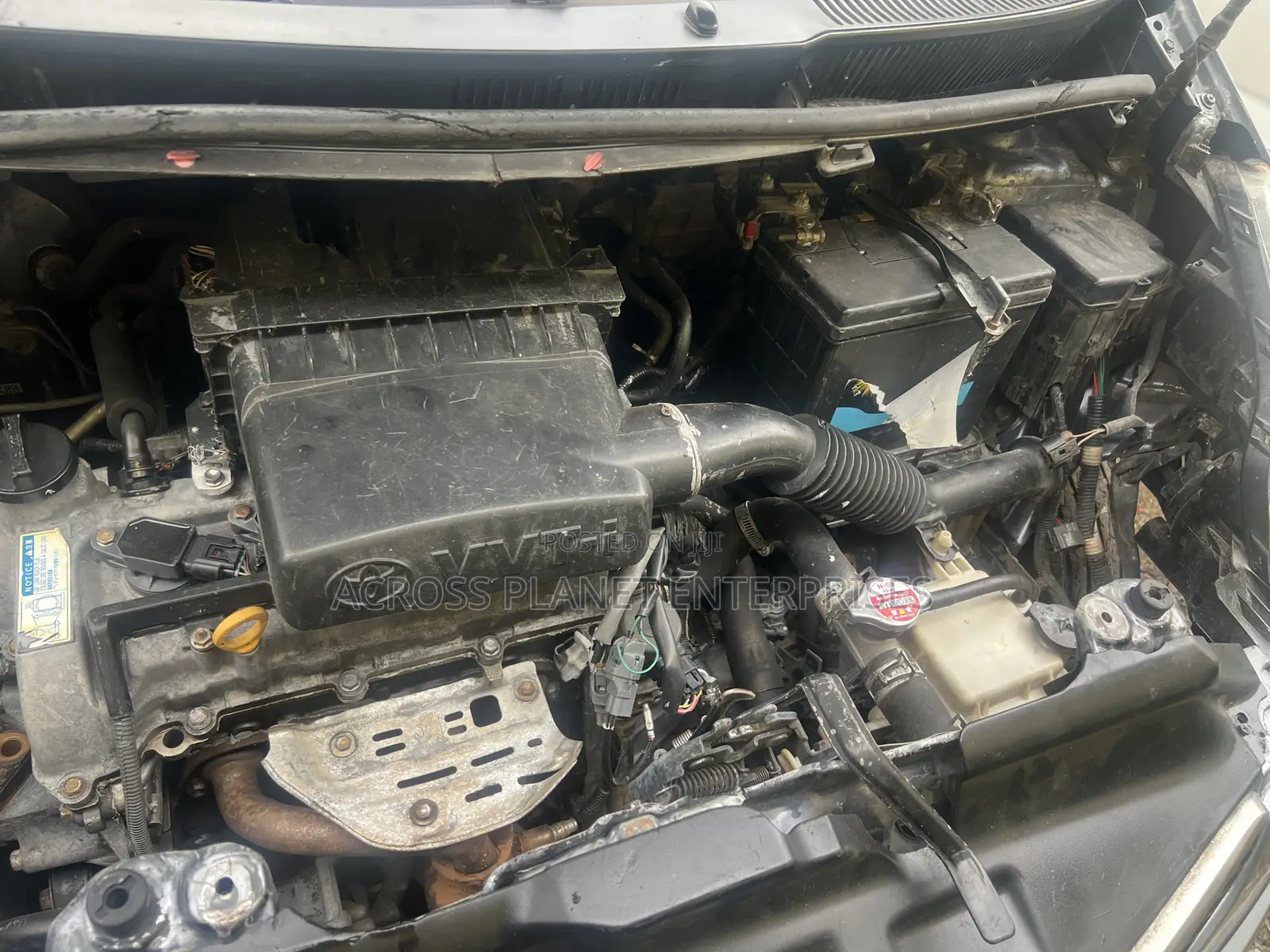 Toyota Ractis 2010 Gray