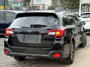 Subaru Outback 2019 Black