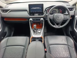Toyota RAV4 2019 Beige