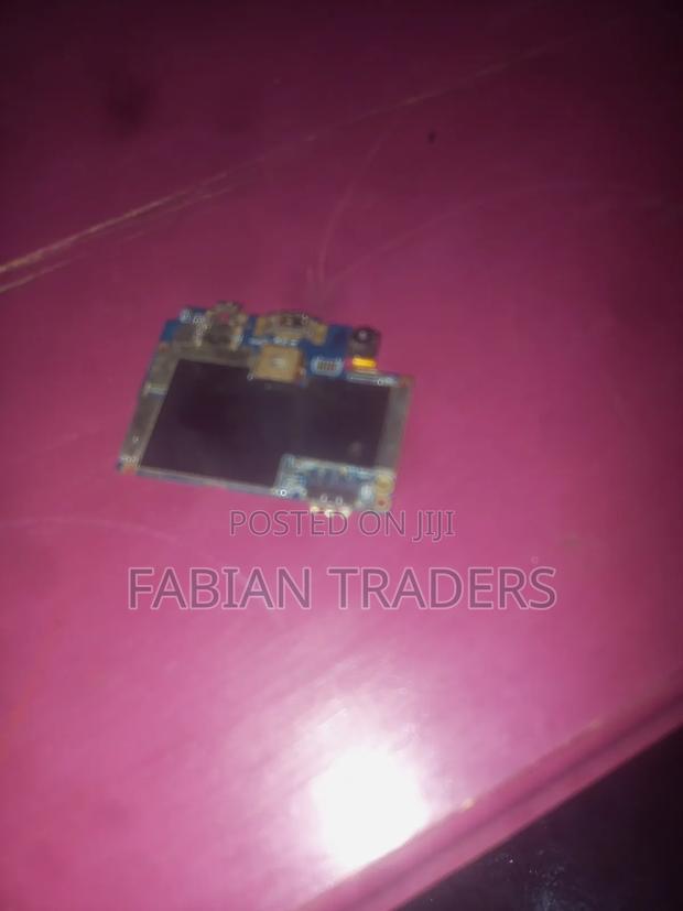 Neon Ray Motherboard - main view