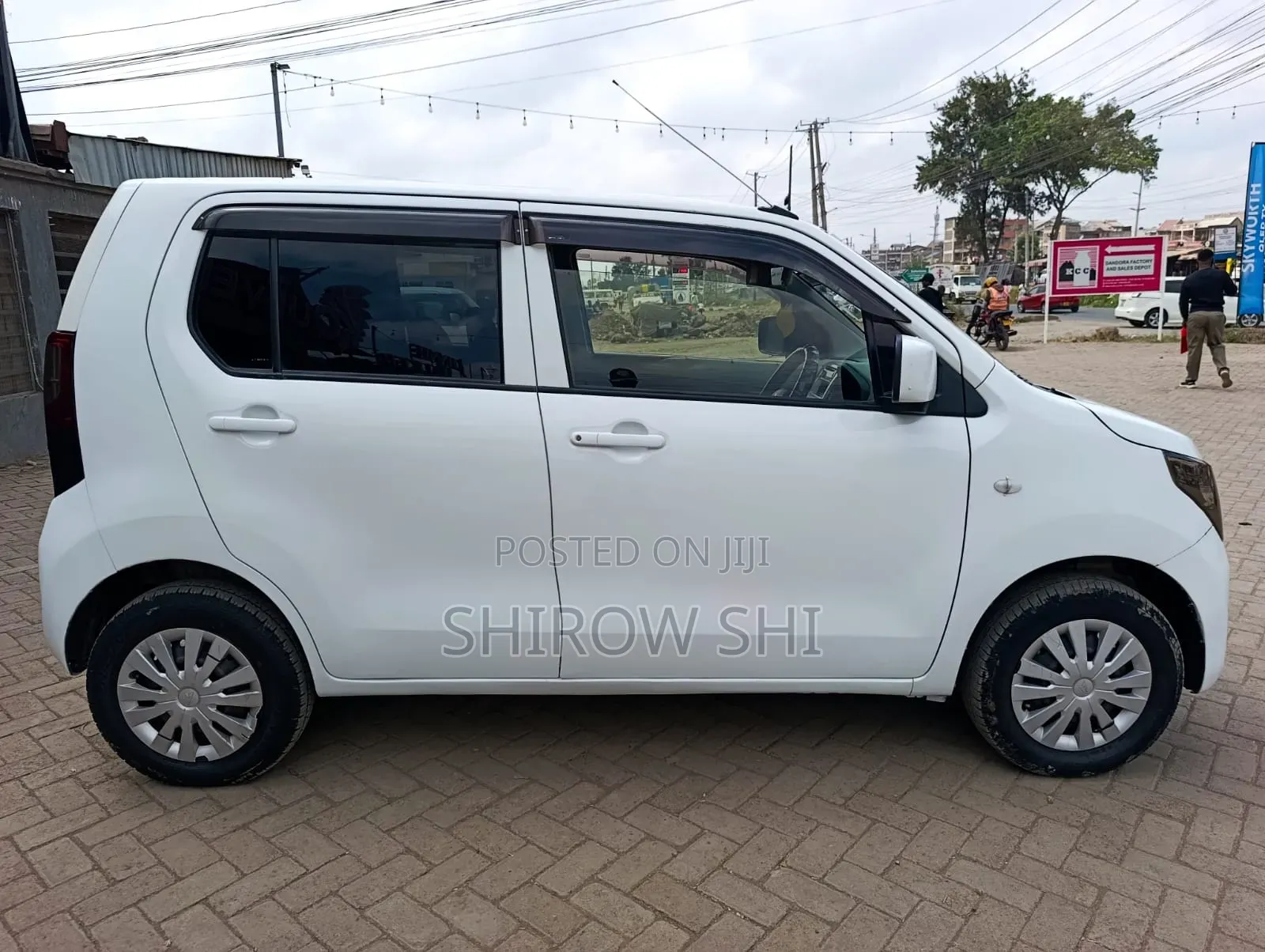 Suzuki Wagon R 2016 White