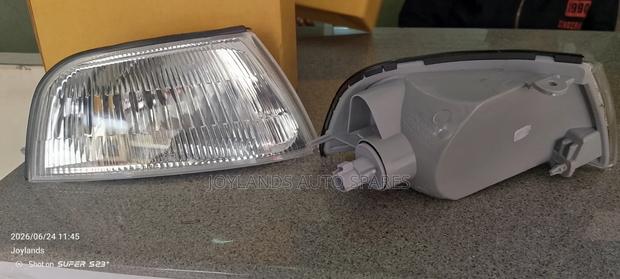 Mitsubishi Lancer Ck2 Corner Lights