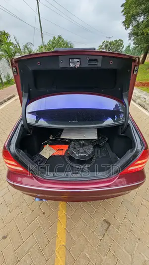 Mercedes-Benz C200 2004 Maroon