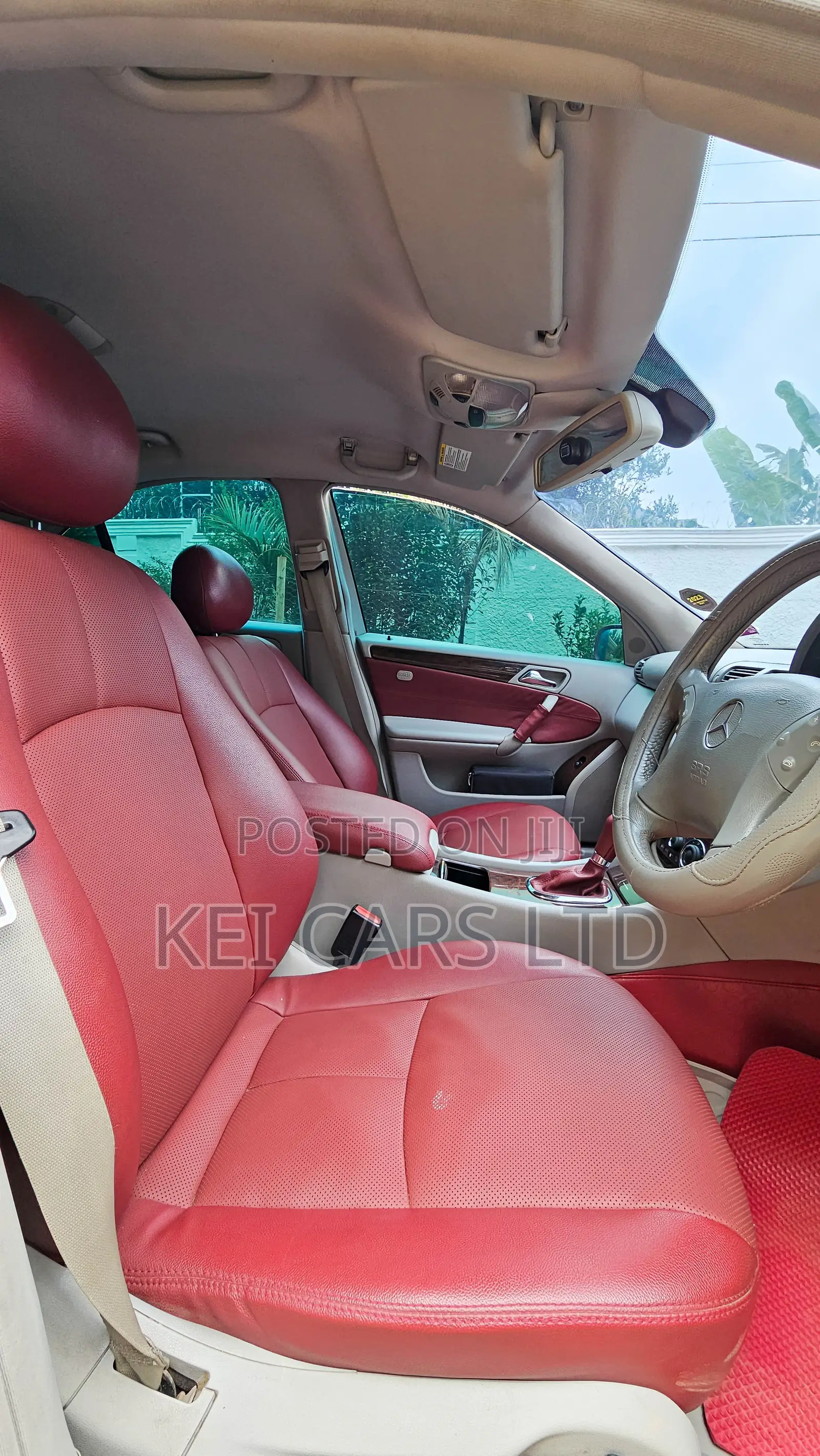 Mercedes-Benz C200 2004 Maroon