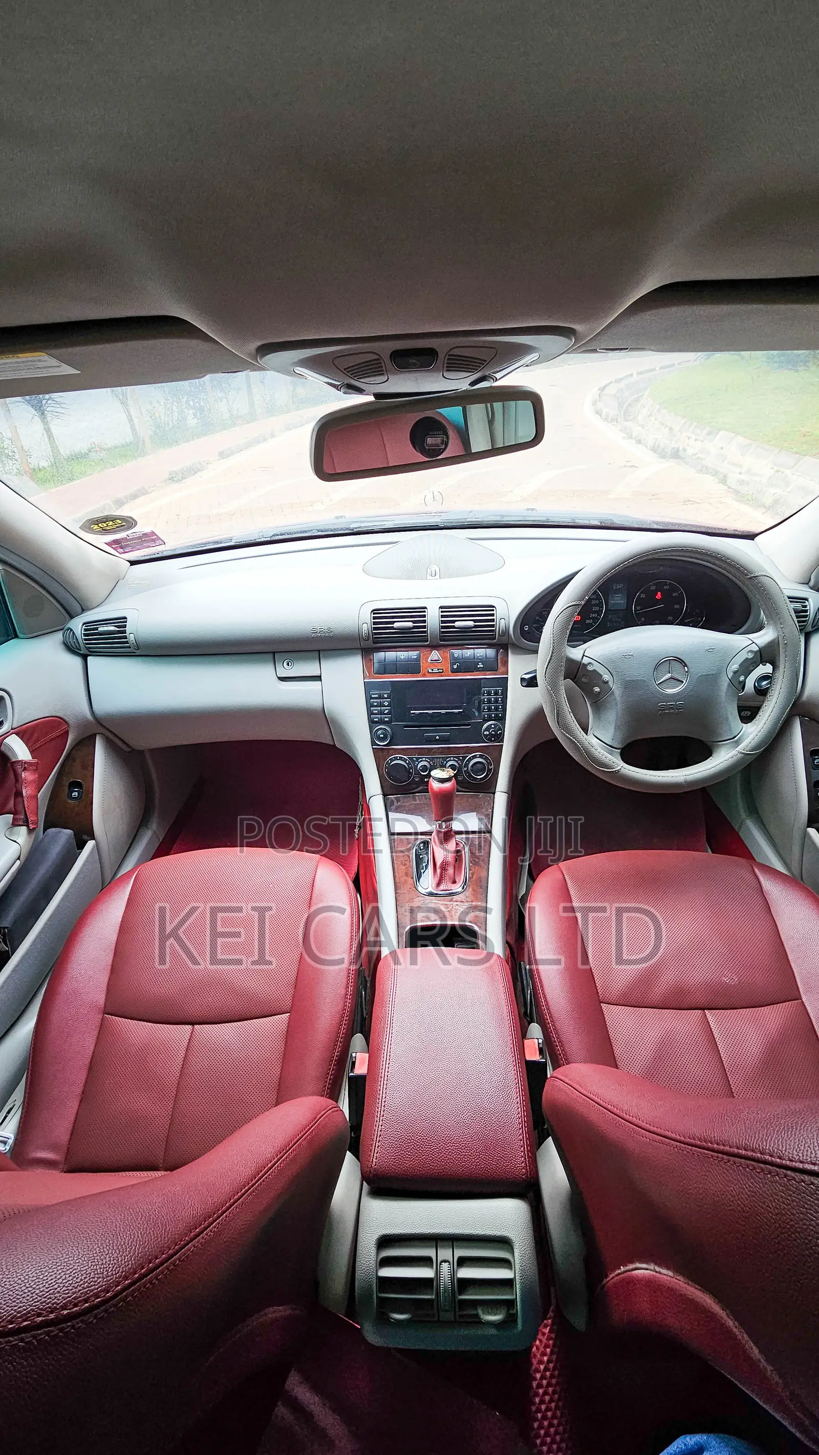 Mercedes-Benz C200 2004 Maroon