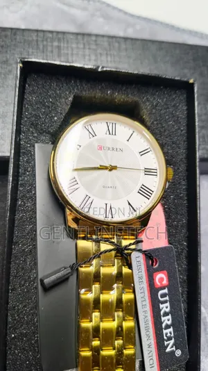 Curren 8422 Unisex Watch – Elegant Fashion Timepiece