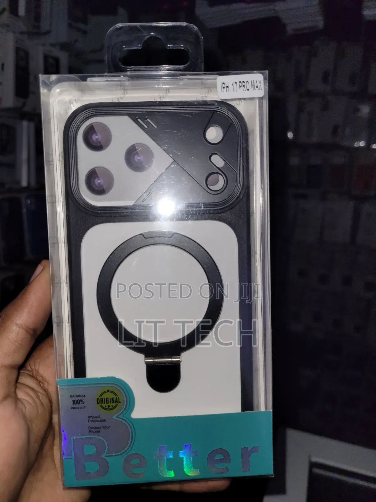 iPhone 17 Pro Max Case With Kickstand