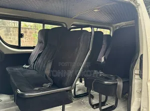 Toyota HiAce 2012 White
