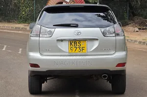 Toyota Harrier 2005 Silver