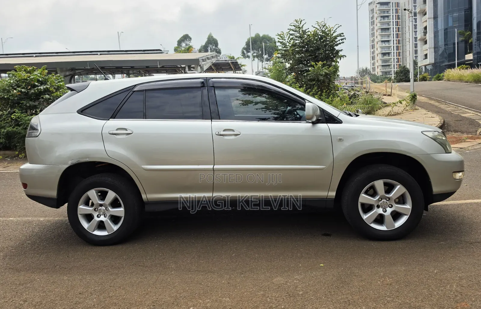 Toyota Harrier 2005 Silver