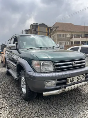 Toyota Land Cruiser 90 1997 Green