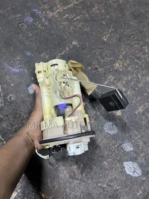 Fuel Pump Nze Fielder 4wd