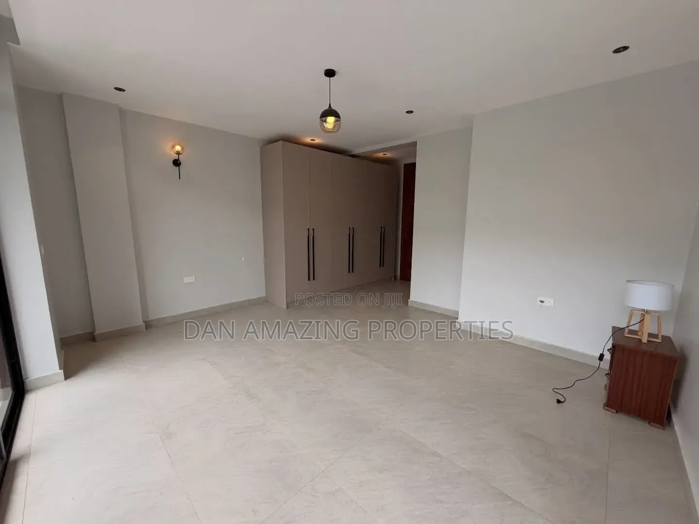 5bdrm Maisonette in Karen Tree Lane for rent