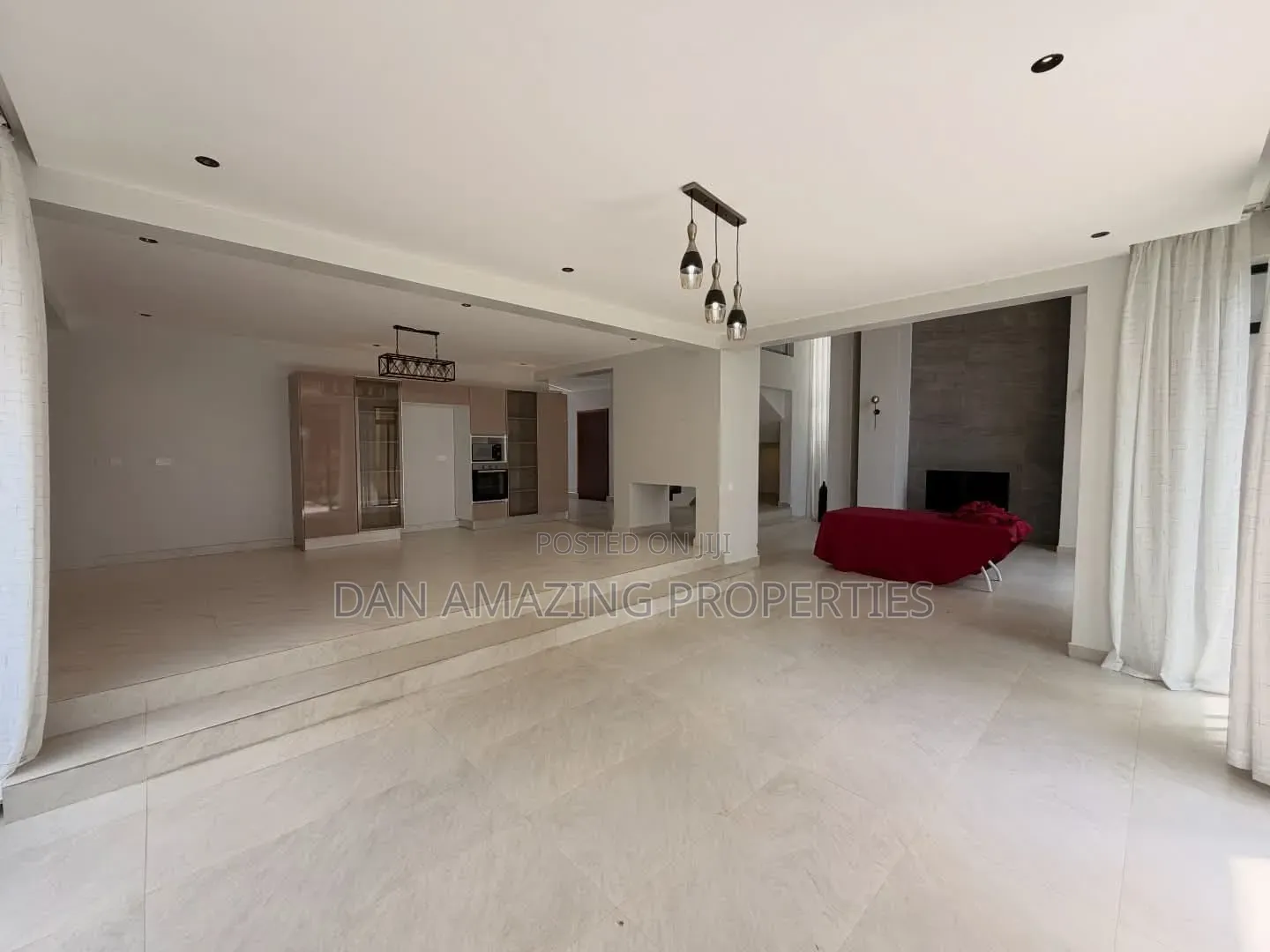 5bdrm Maisonette in Karen Tree Lane for rent