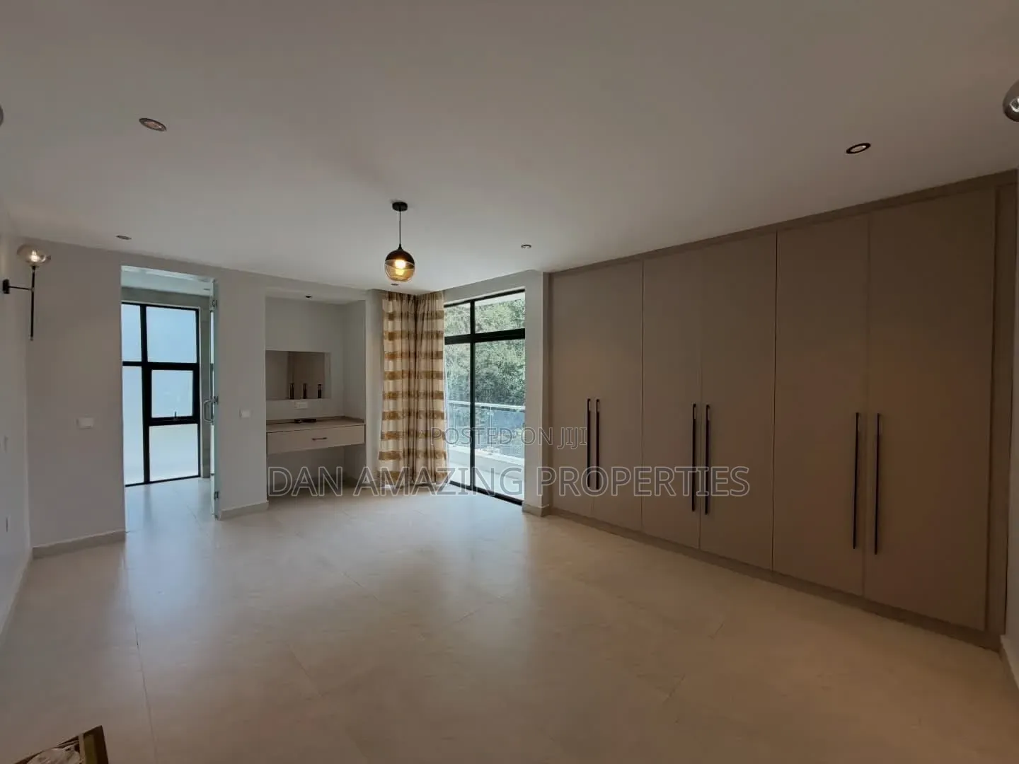 5bdrm Maisonette in Karen Tree Lane for rent