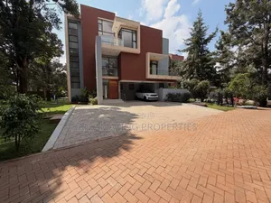 5bdrm Maisonette in Karen Tree Lane for rent