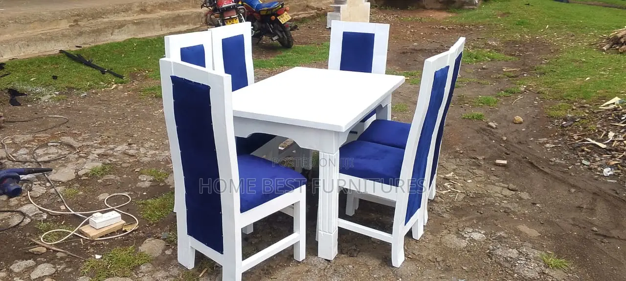White/Blue Dining Set