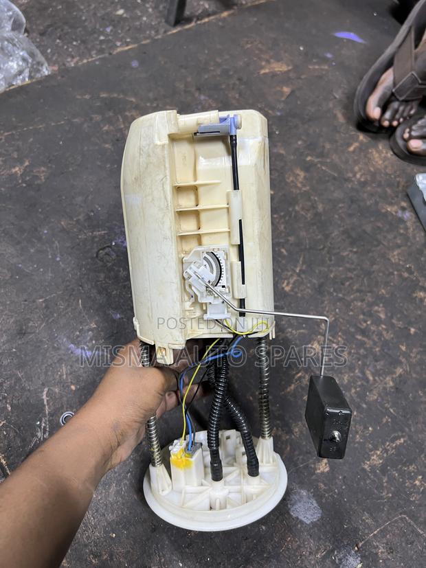 Fuel Pump Hiace 7l - thumbnail 2