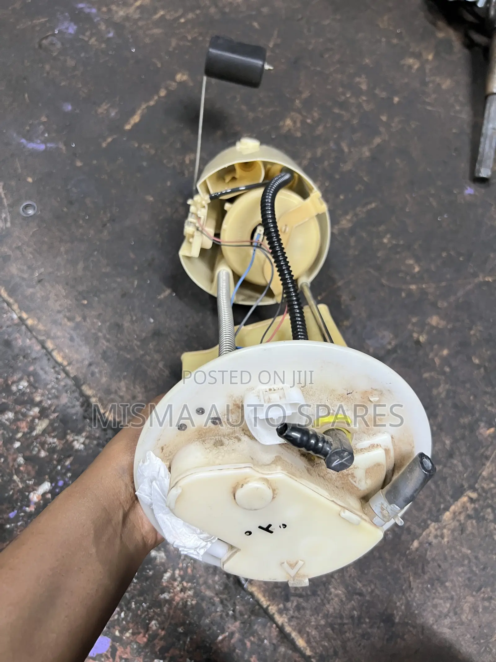 Fuel Pump Ractic New Model and Vitz New Model