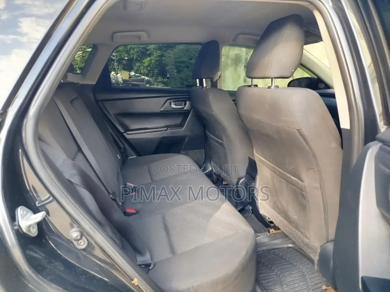 Toyota Auris 2016 Black
