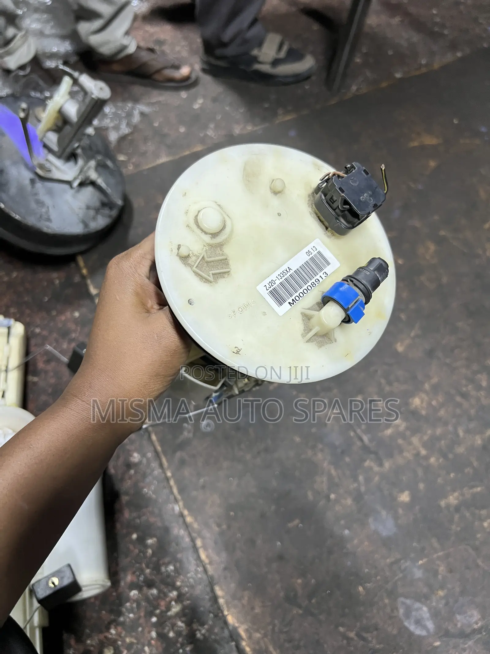 Fuel Pump Mazda Demio