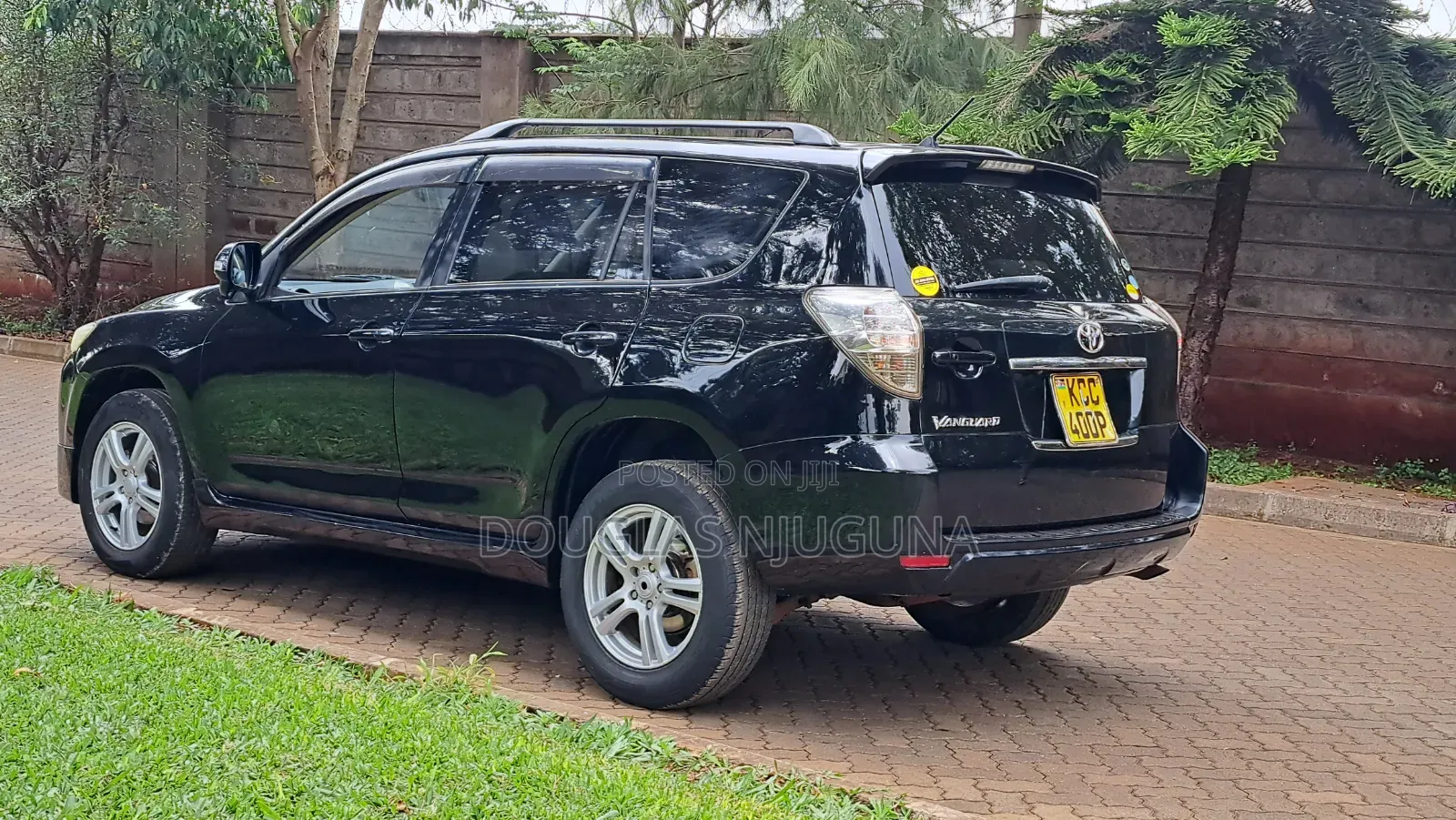 Toyota Vanguard 2008 Black
