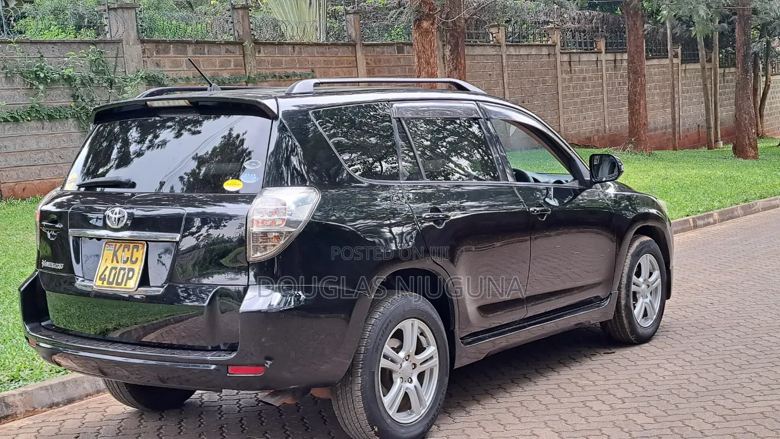 Toyota Vanguard 2008 Black